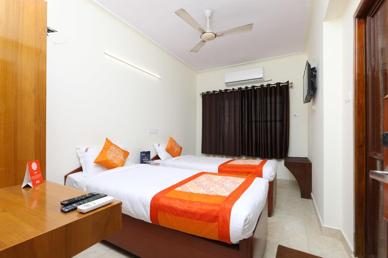 Oyo 11433 Kishore Inn チェンナイ エクステリア 写真
